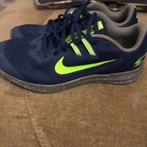 Nike youth shoes
